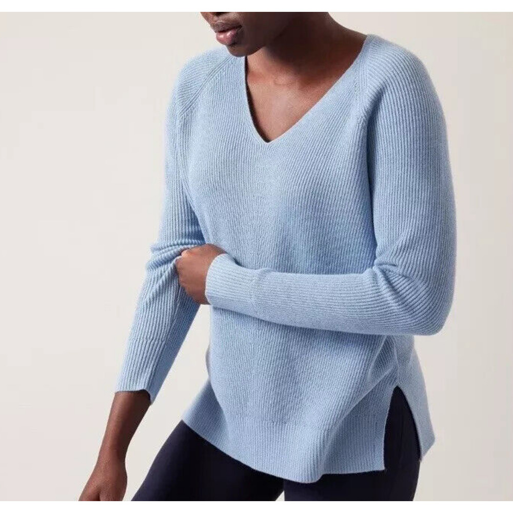 NWT Athleta Hanover V-Neck Sweater Merino Wool Blend Oversized Knit Blue Size S
